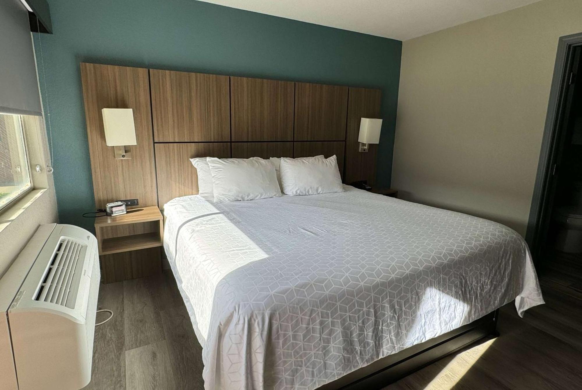 Baymont By Wyndham Coalinga Vila Exterior foto